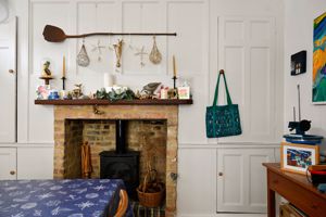 Photo 32- click for photo gallery